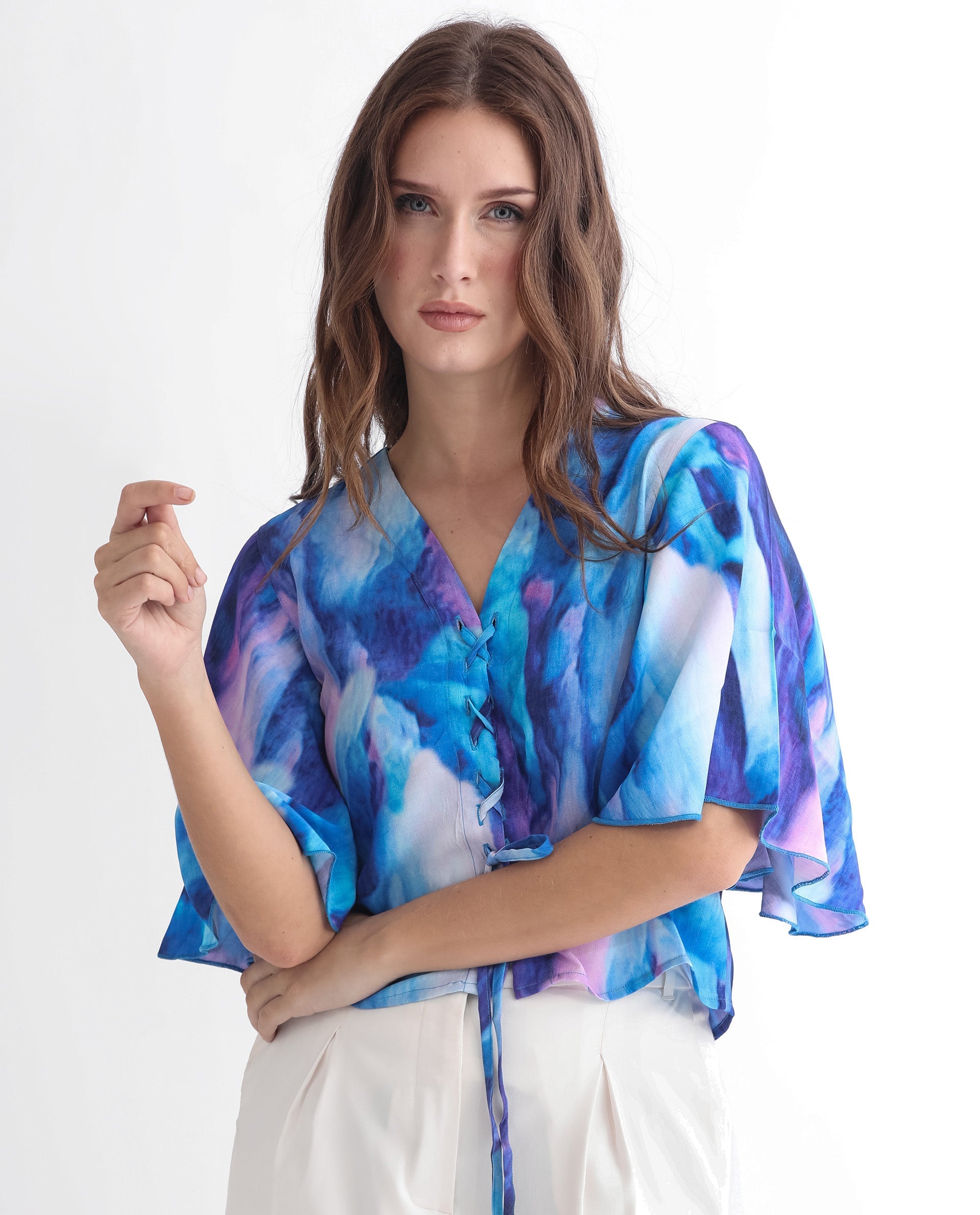 Women'S Eltop Blue Polyester Fabric Short Sleeves Drawstring Closure V-Neck Flared Sleeve Relaxed Fit Abstract Print Cropped Top