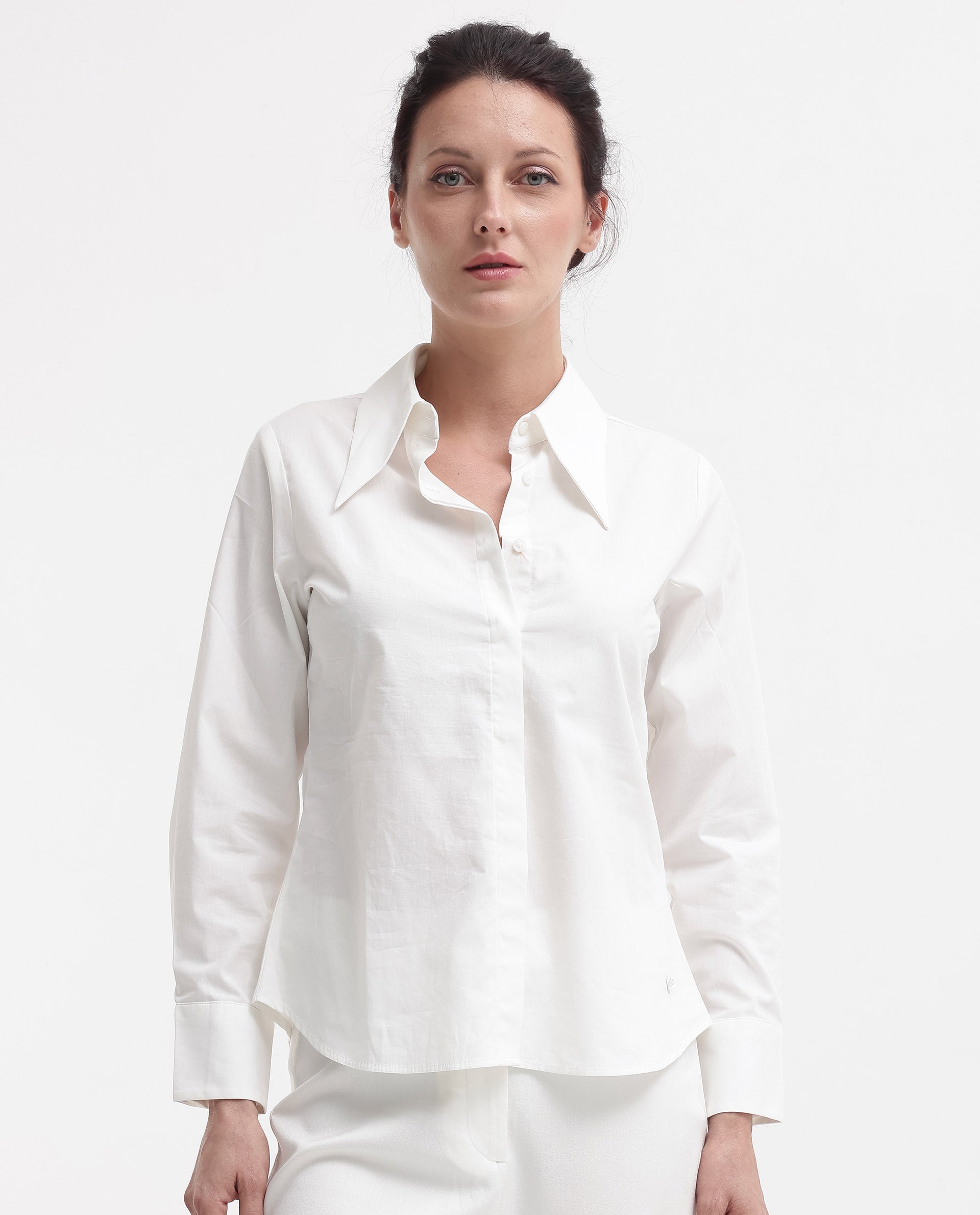 Women'S Ceos White Cuffed Sleeve Collared Neck Plain Top