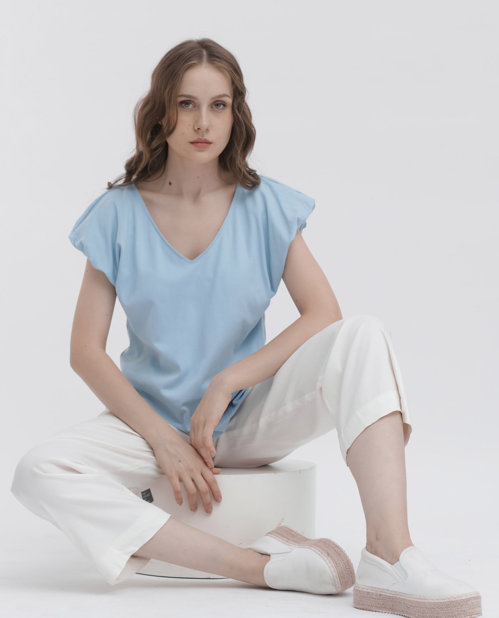 Women'S Conrad Light Blue Cotton Fabric Short Sleeves V-Neck Extended Sleeve Regular Fit Plain Top