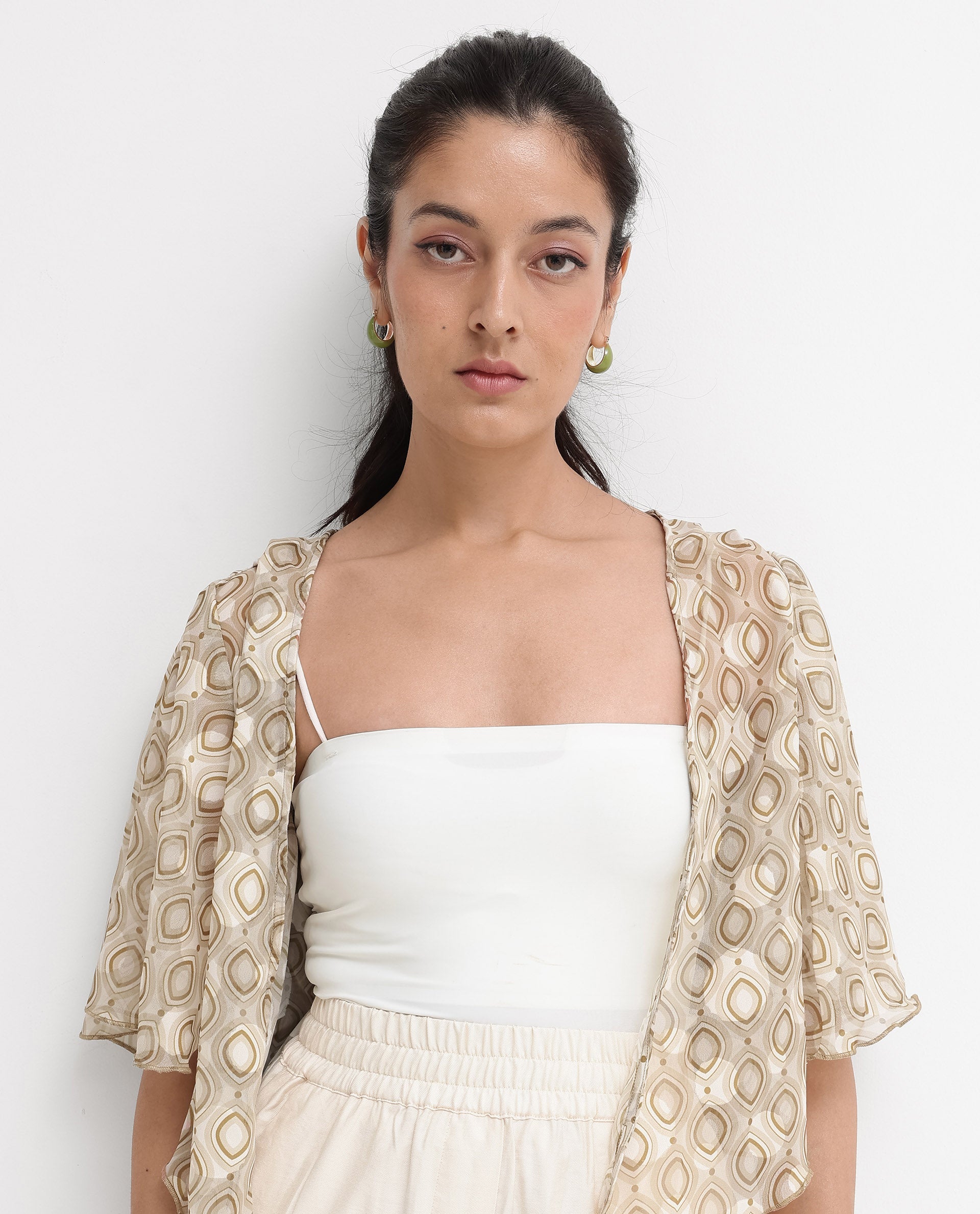 Women'S Crotone Light Beige Ruffled Sleeves Collarless Relaxed Fit Geometric Print Cropped Top