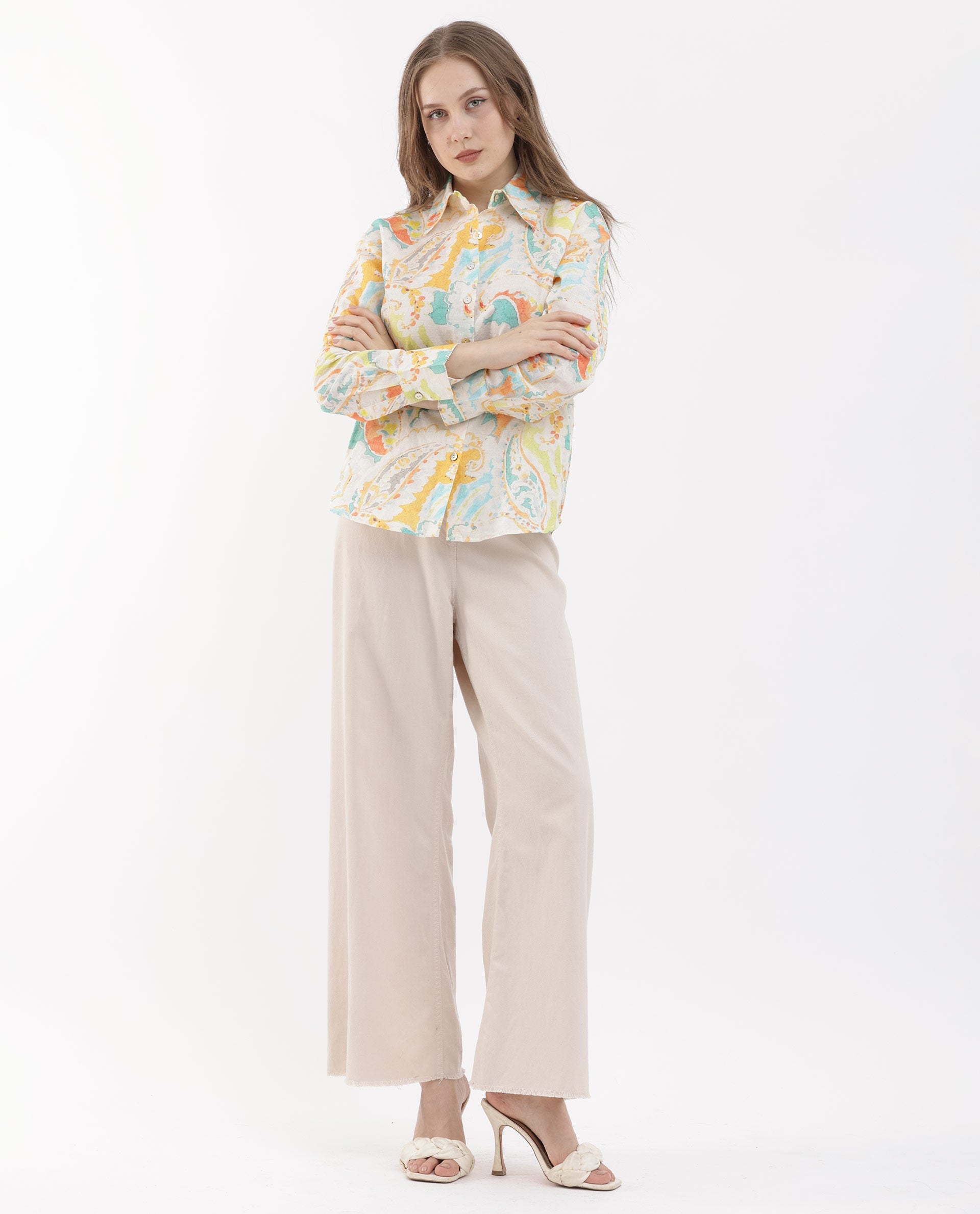 Women'S Egor Fluorescent Multi Cotton Fabric Full Sleeves Button Closure Shirt Collar Regular Fit Paisley Print Top