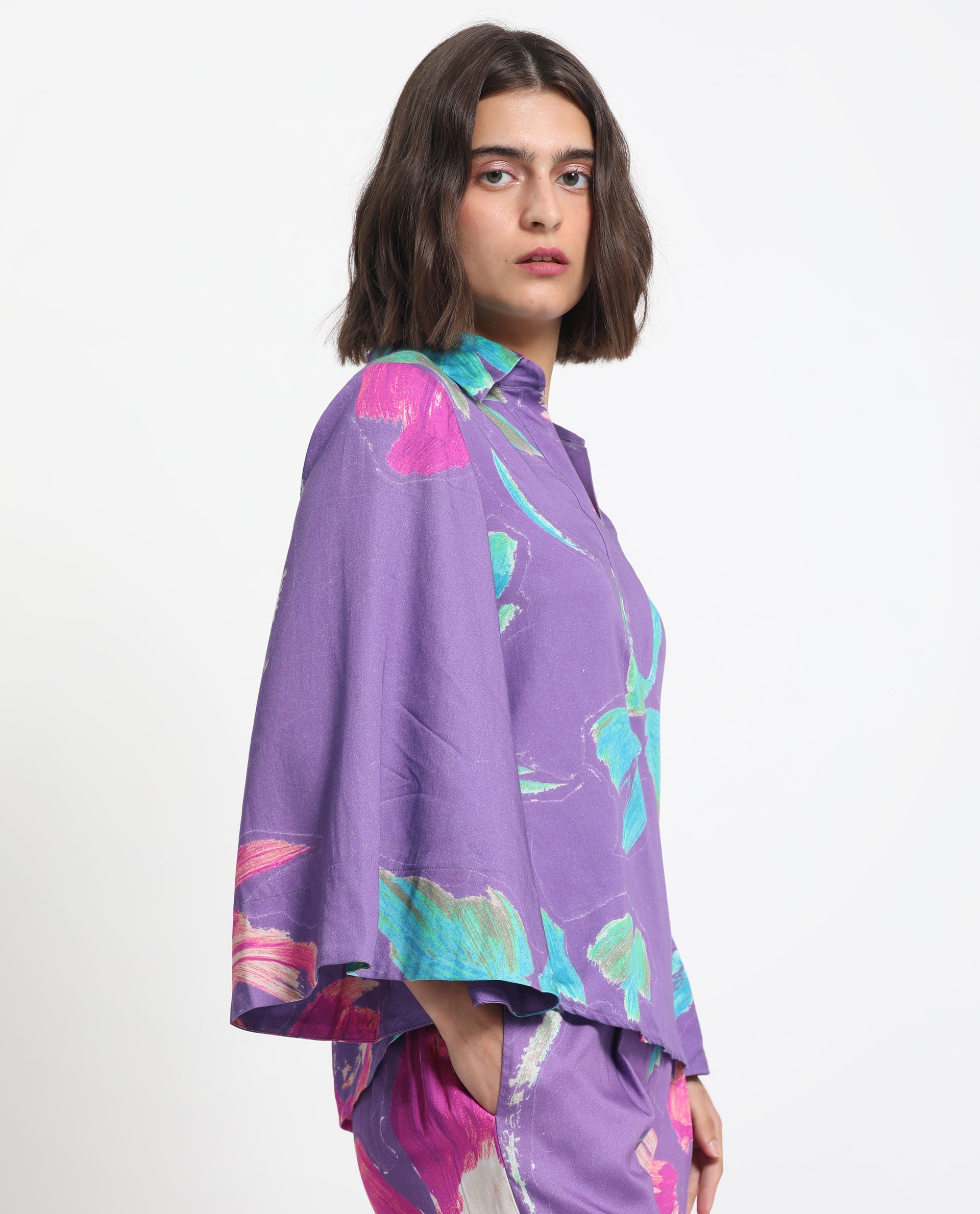 Women'S Ferguson Light Purple Cotton Fabric Full Sleeves Shirt Collar Flared Sleeve Tailored Fit Abstract Print Top