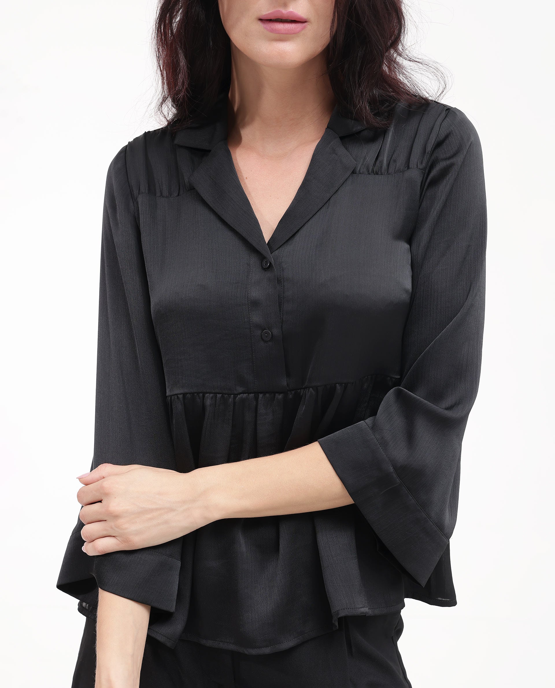 Women'S Gaurerro Black Polyester Button Closure 3/4Th Sleeve Mandarin Collar Plain Top