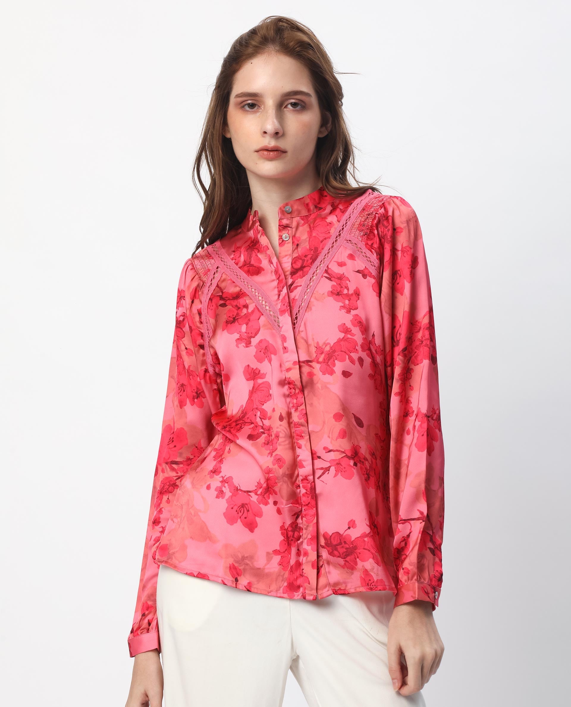 Women'S Gelbs Pink Polyester Fabric Full Sleeves Button Closure Mandarin Collar Regular Fit Floral Print Knee Length Top