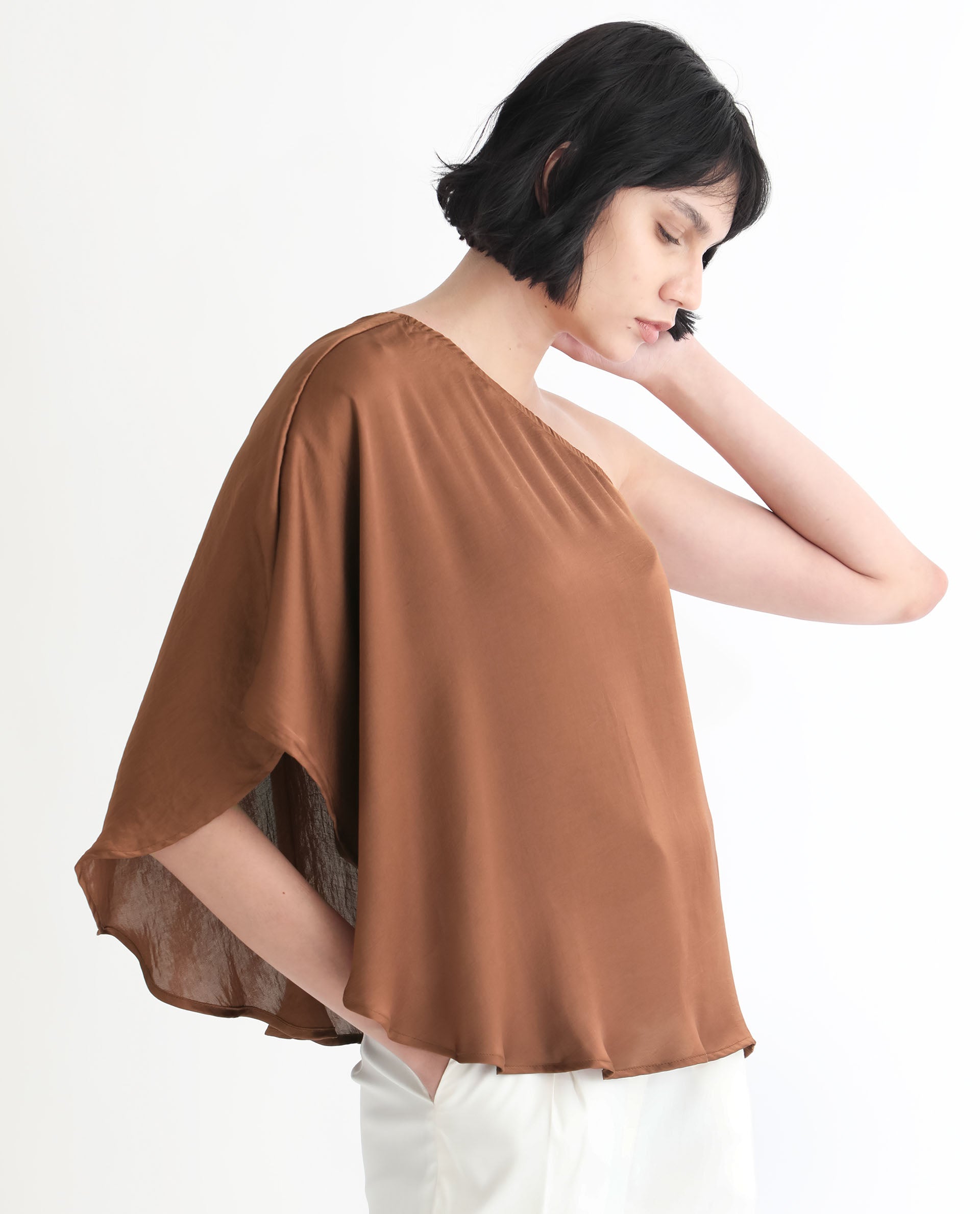 Women'S Ibis Dark Brown Polyester Fabric Off Shoulder Button Closure Flared Sleeve Regular Fit Plain Top