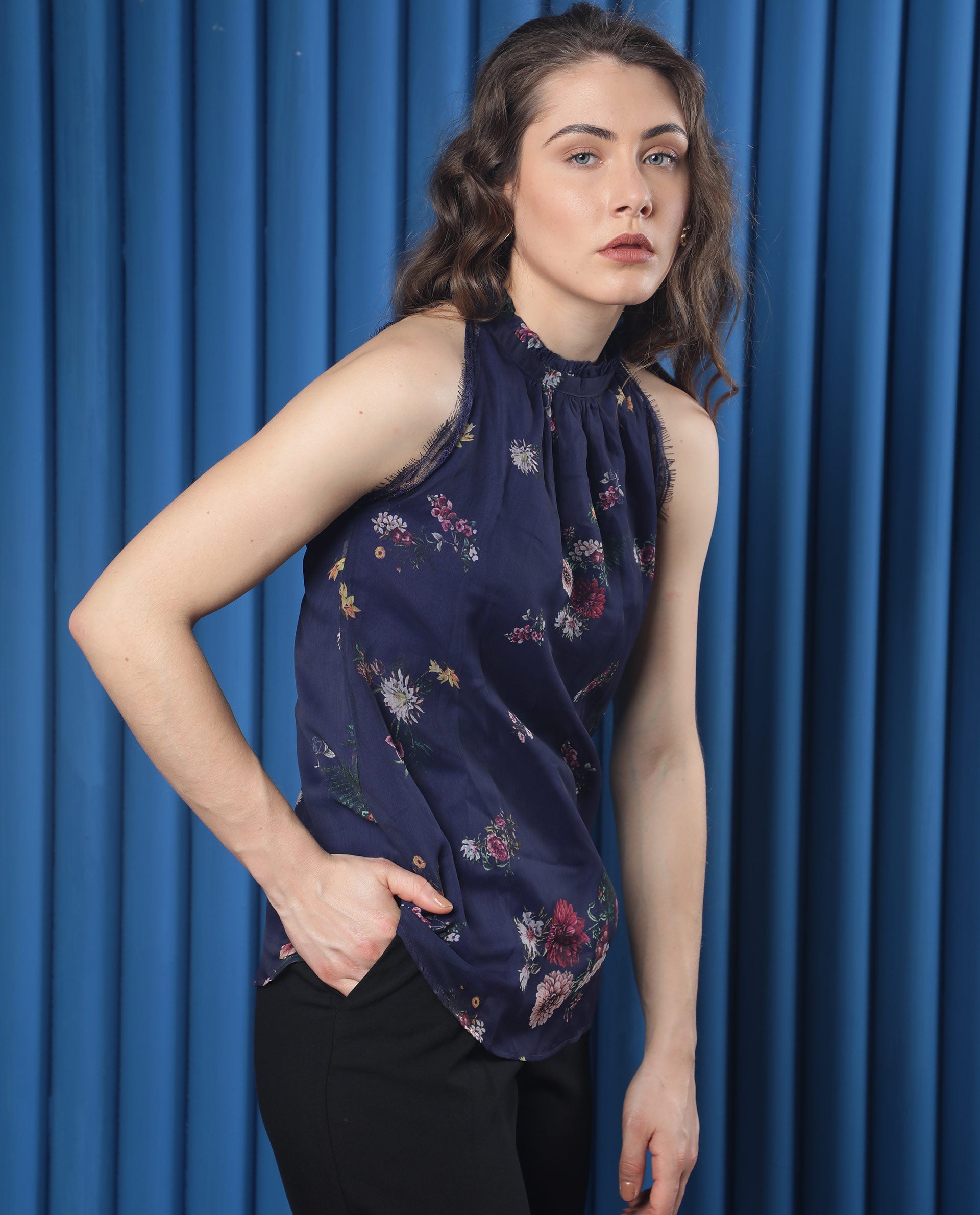 Women'S Delins Dark Blue Polyester Fabric Zip Closure High Neck Sleeveless Regular Fit Floral Print Top