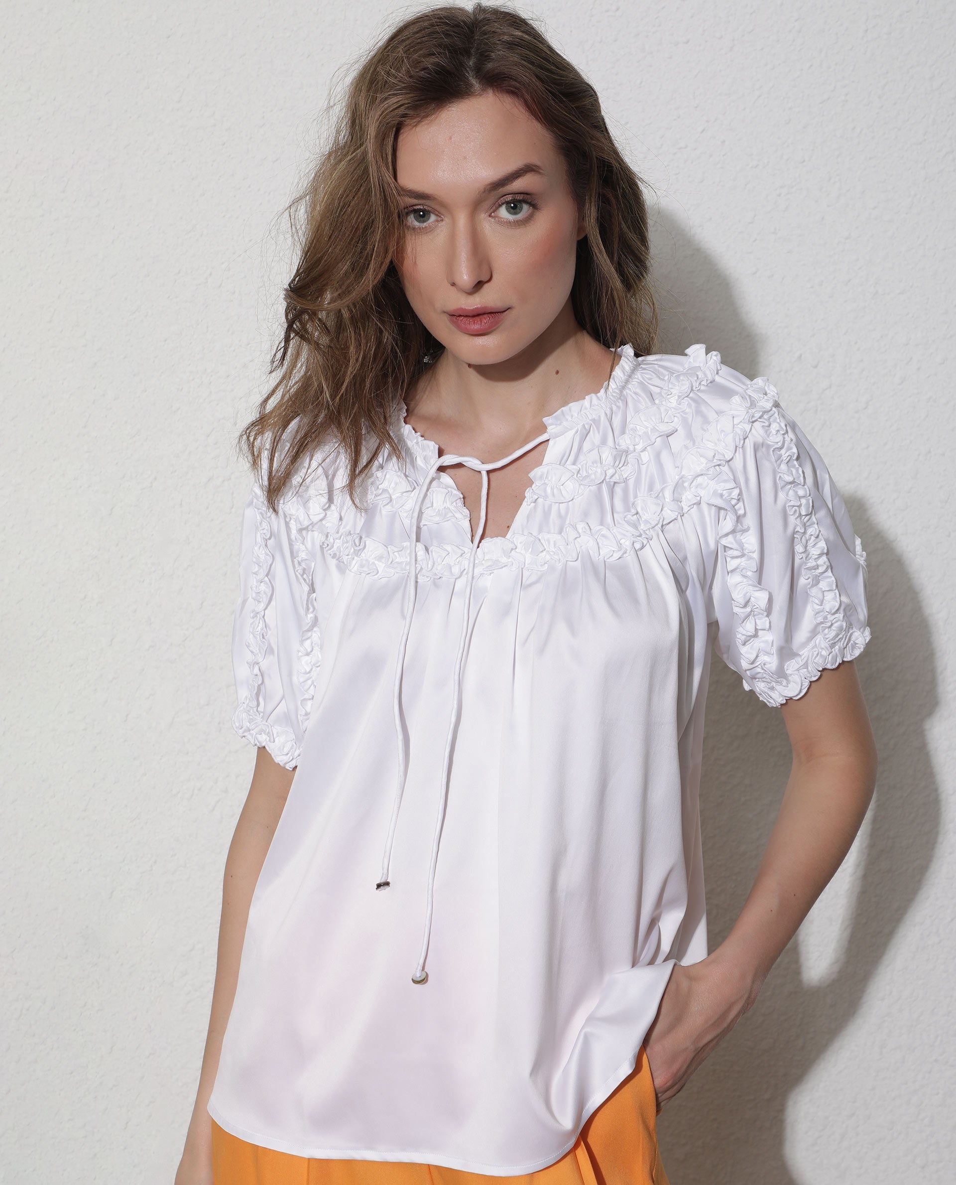 Women'S William White Polyester Fabric Short Sleeves Tie-Up Neck Puff Sleeve Regular Fit Plain Top