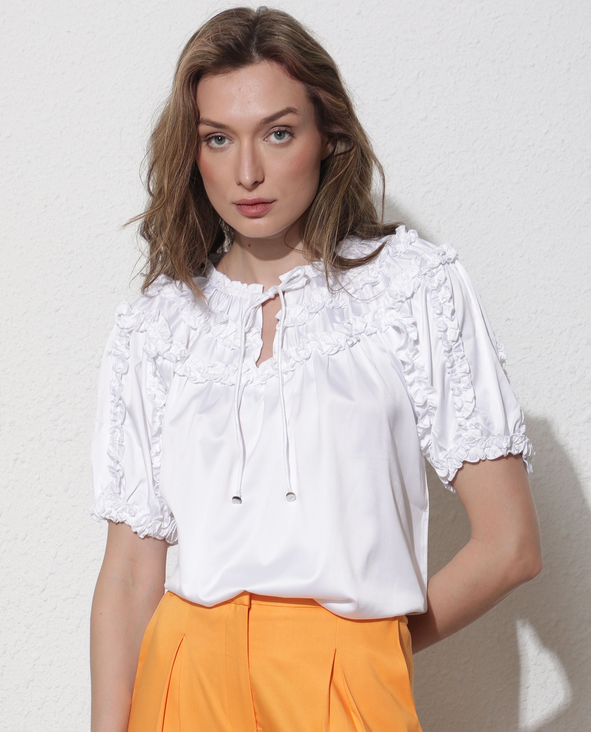 Women'S William White Polyester Fabric Short Sleeves Tie-Up Neck Puff Sleeve Regular Fit Plain Top