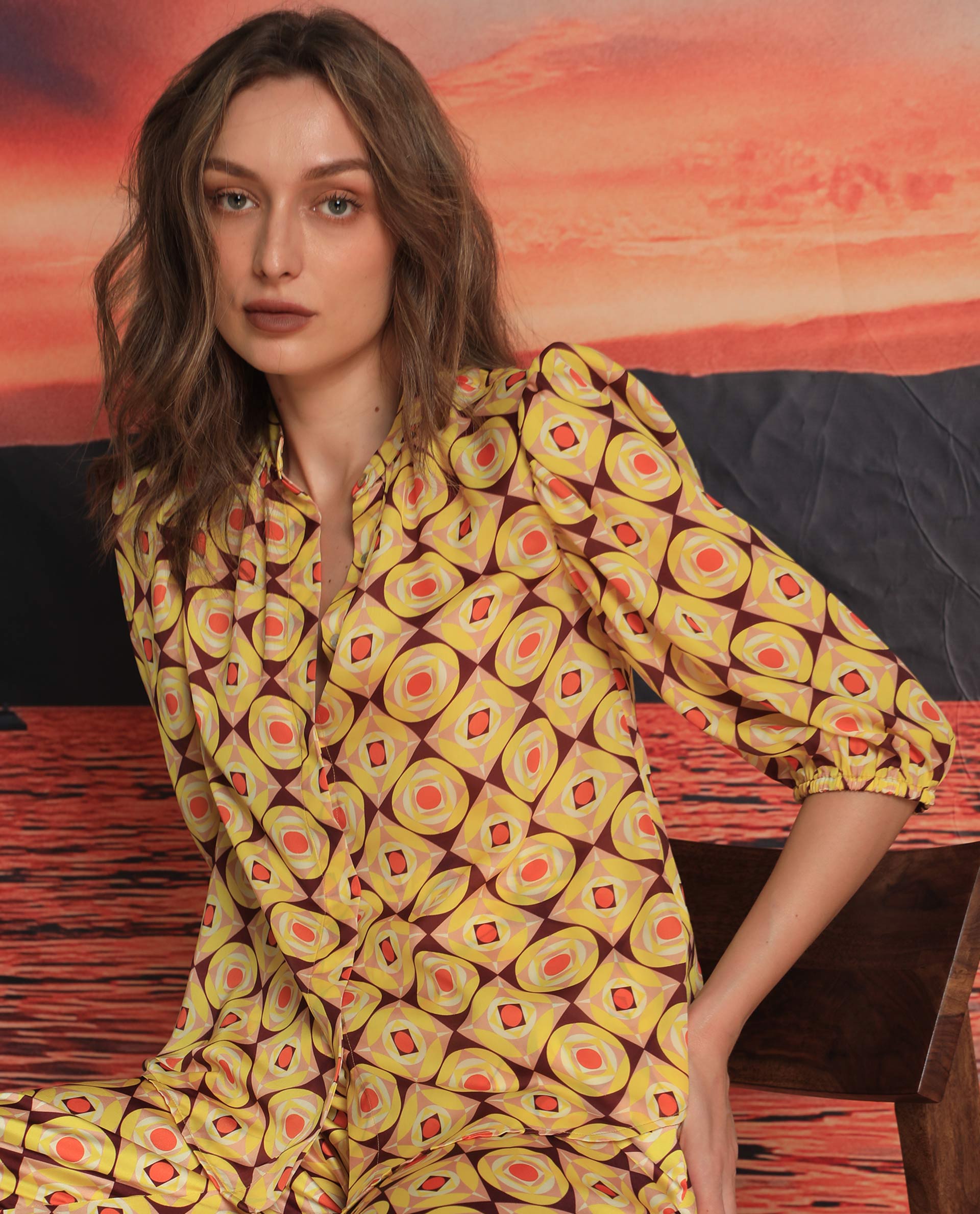 Women'S Mason Yellow Polyester Fabric 3/4Th Sleeves Mandarin Collar Balloon Sleeve Regular Fit Geometric Print Top