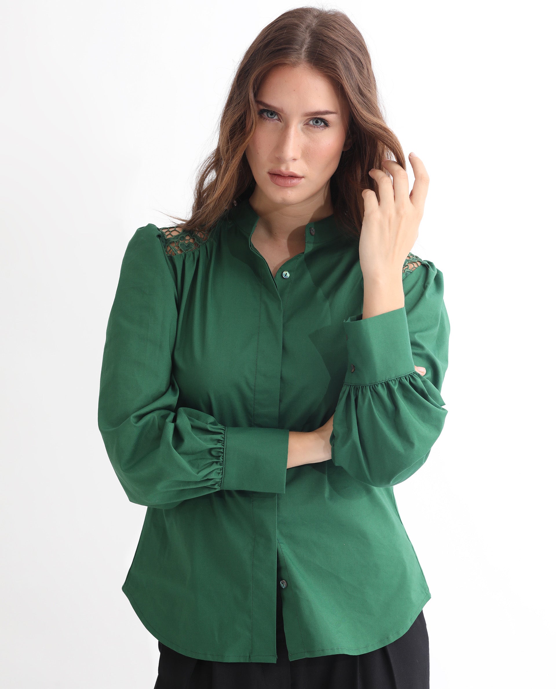 Women'S Laam Dark Green Cotton Blend Fabric Regular Fit Mandarin Collar Full Sleeves Solid Top