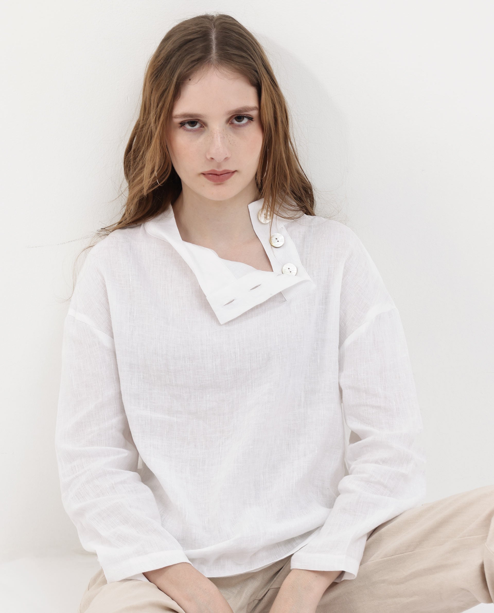 Women'S Mayotte White Cotton Linen Fabric Regular Sleeves Collared Neck Solid Regular Length Top