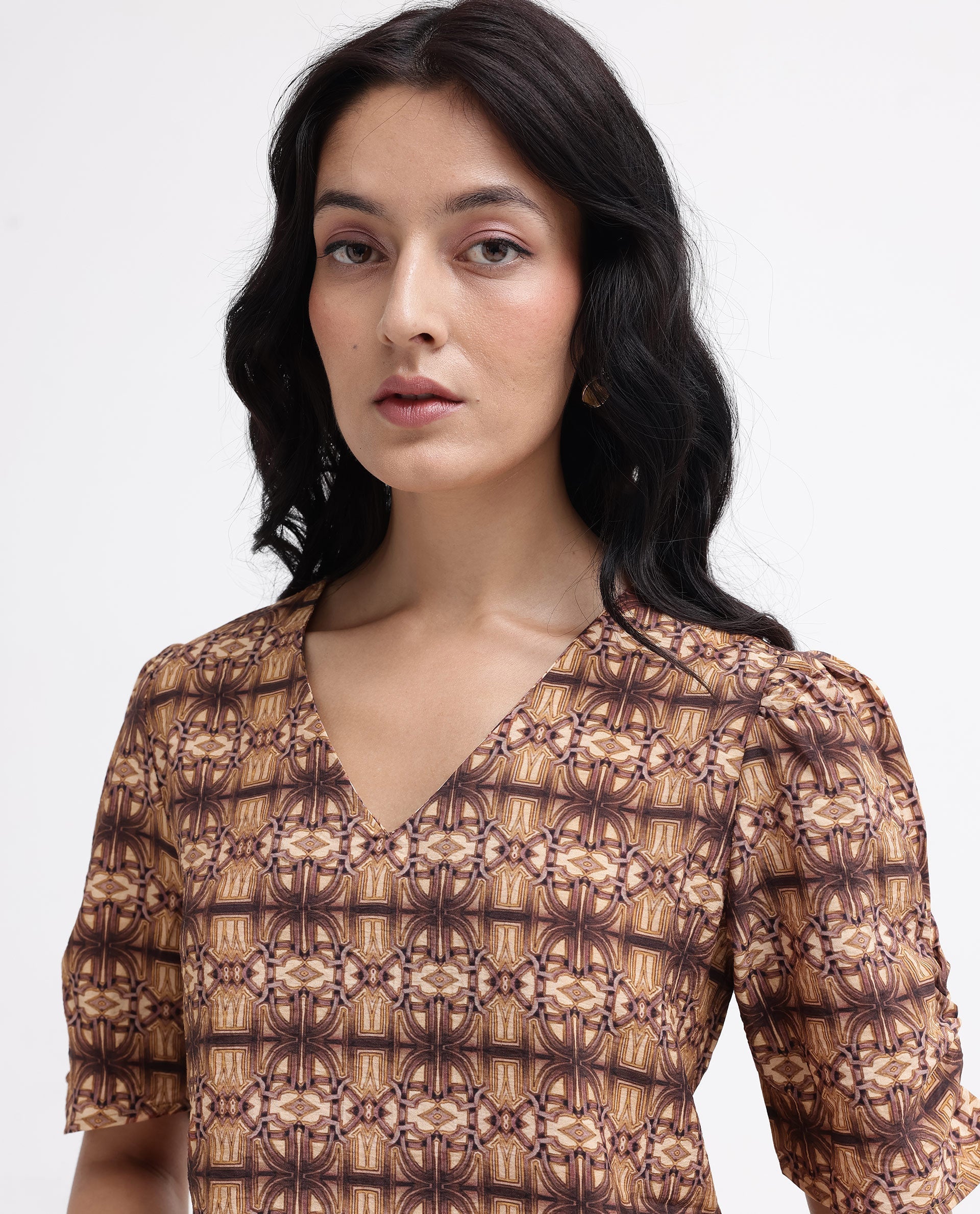 Women'S Messo Light Brown Poly Viscose Puff Sleeves V-Neck Abstract Print Top