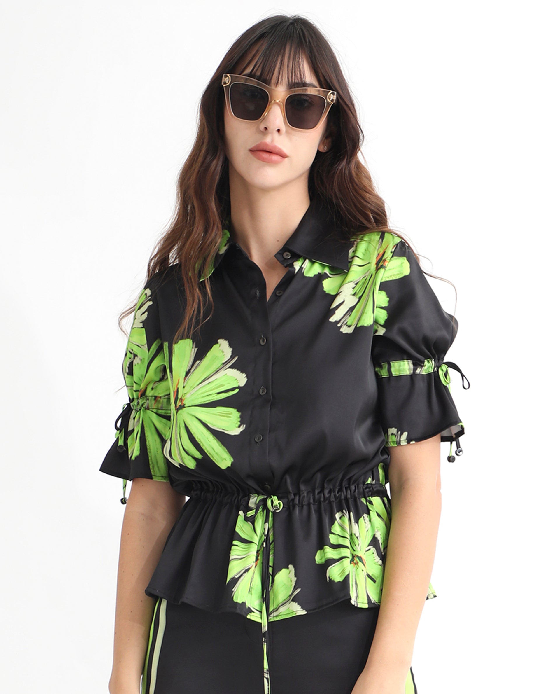 Women'S Murphy Black Polyester Fabric Short Sleeves Button Closure Shirt Collar Regular Fit Floral Print Top