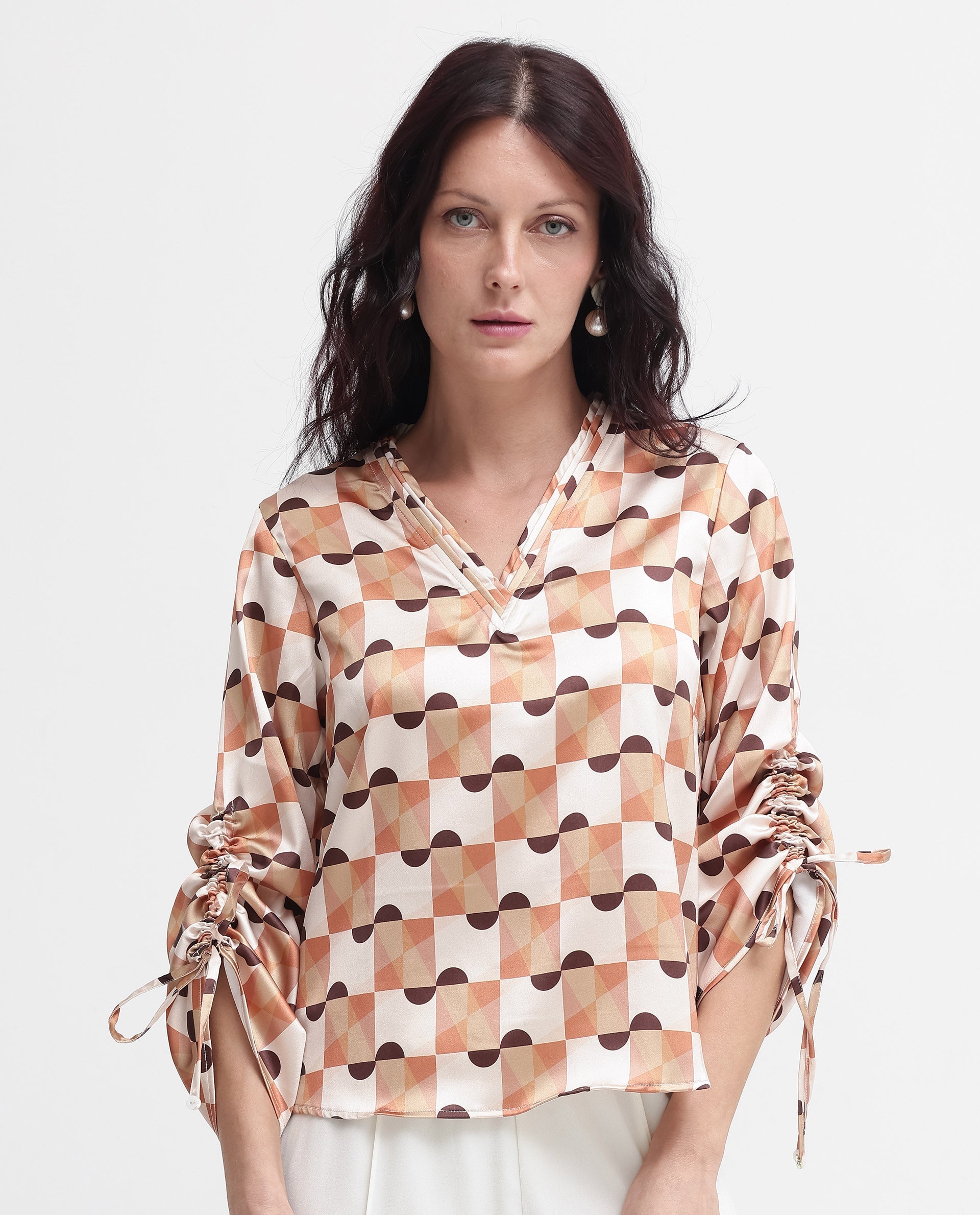 Women'S Olbia Light Multi Gathered Sleeve V-Neck Geometric Print Top