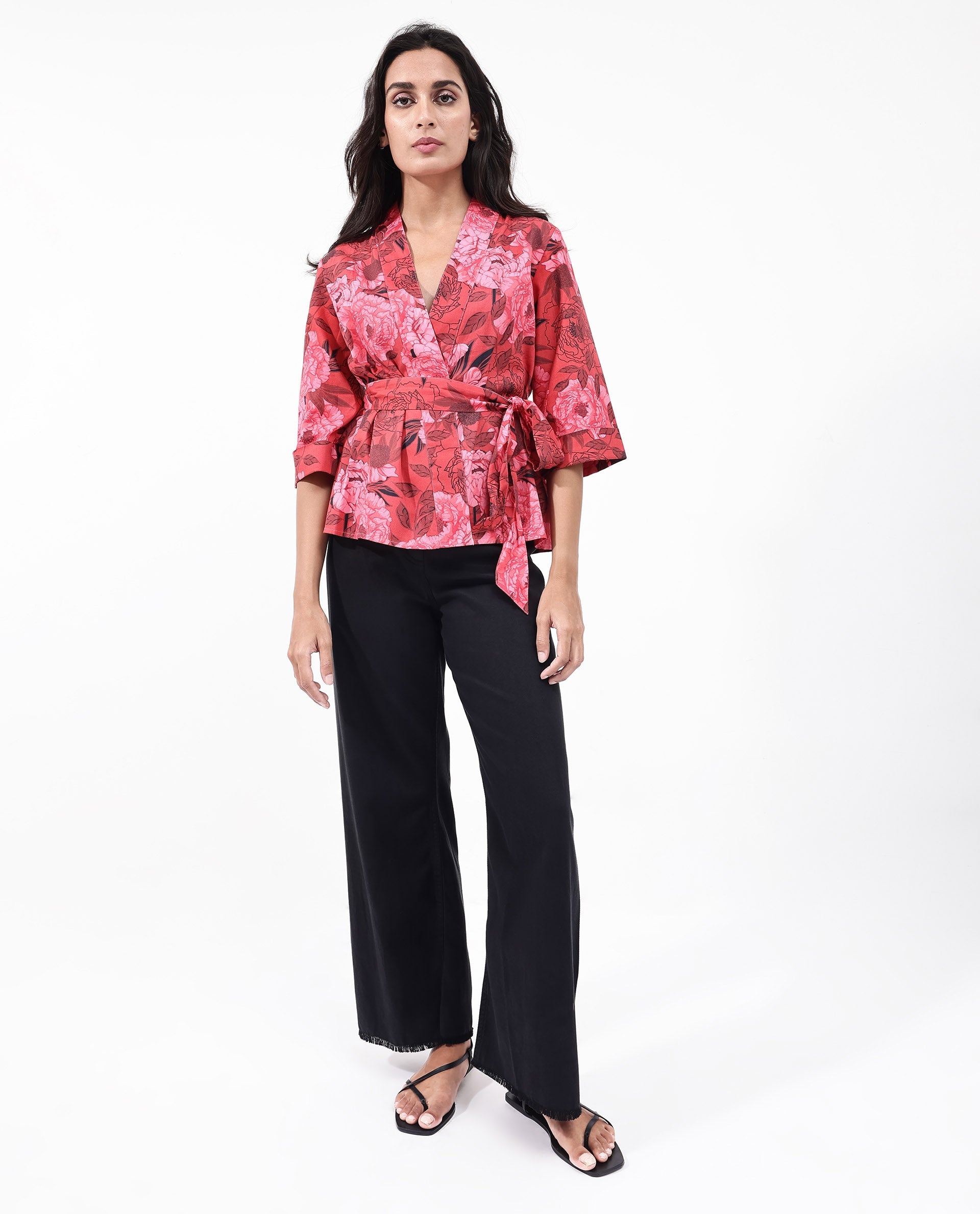 Women'S Ramo Red 3/4Th Sleeve Over Lap Neck Floral Print Top