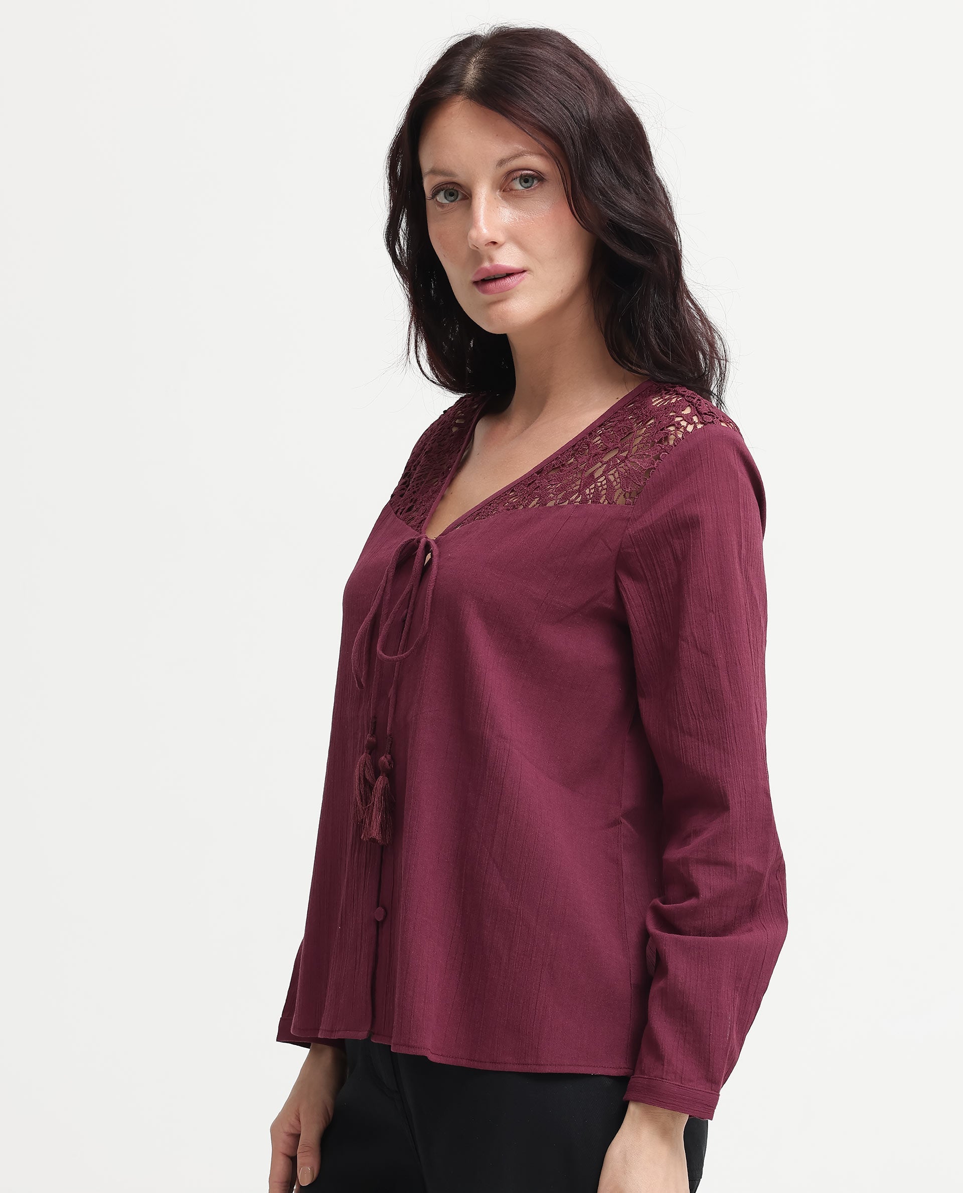 Women'S Sonoki Dark Maroon Cotton Button Closure Full Sleeve V-Neck Relaxed Fit Plain Top