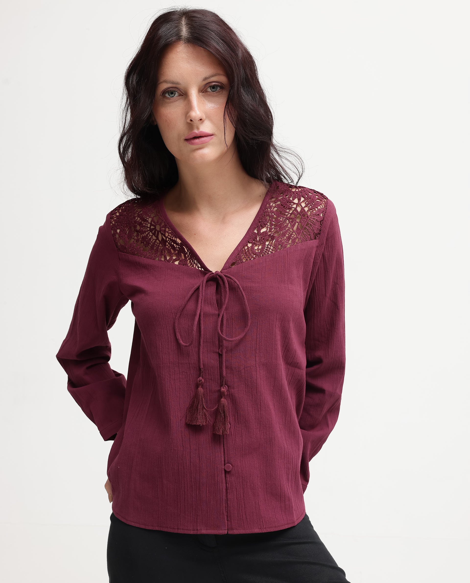 Women'S Sonoki Dark Maroon Cotton Button Closure Full Sleeve V-Neck Relaxed Fit Plain Top