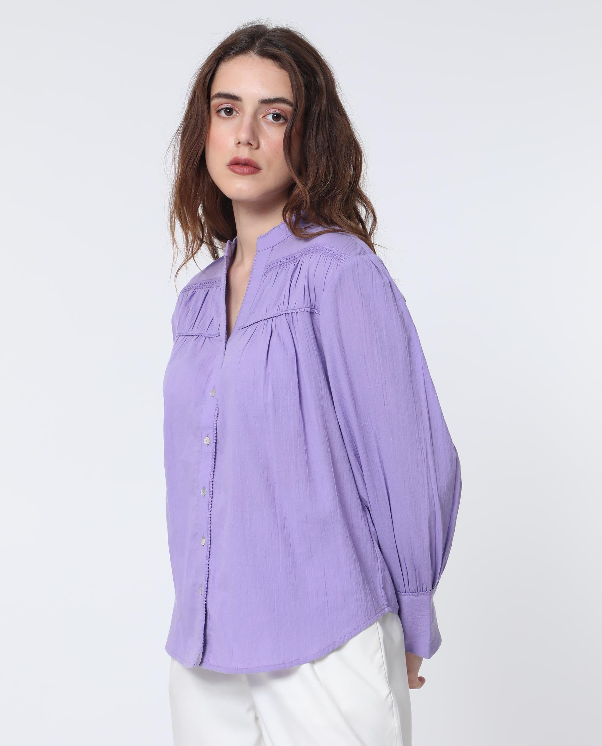 Women'S Stern Light Purple Cotton Fabric Relaxed Fit Mandarin Collar Full Sleeves Solid Top