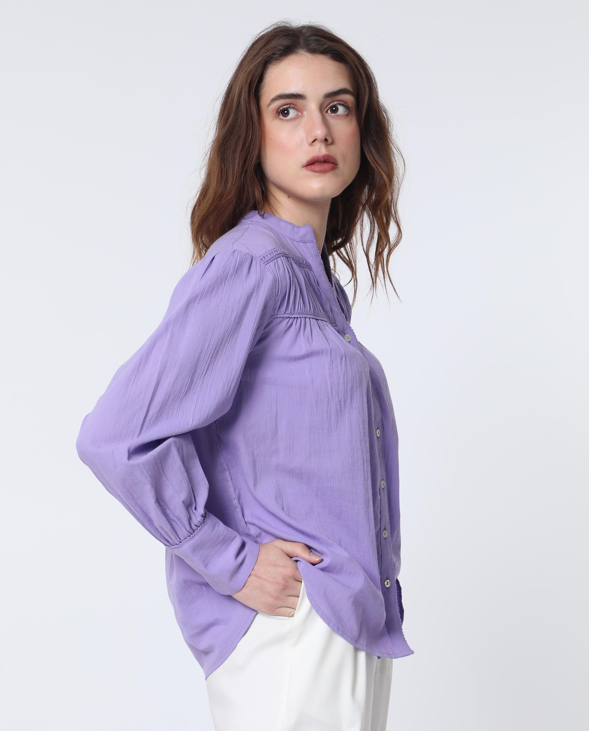 Women'S Stern Light Purple Cotton Fabric Relaxed Fit Mandarin Collar Full Sleeves Solid Top