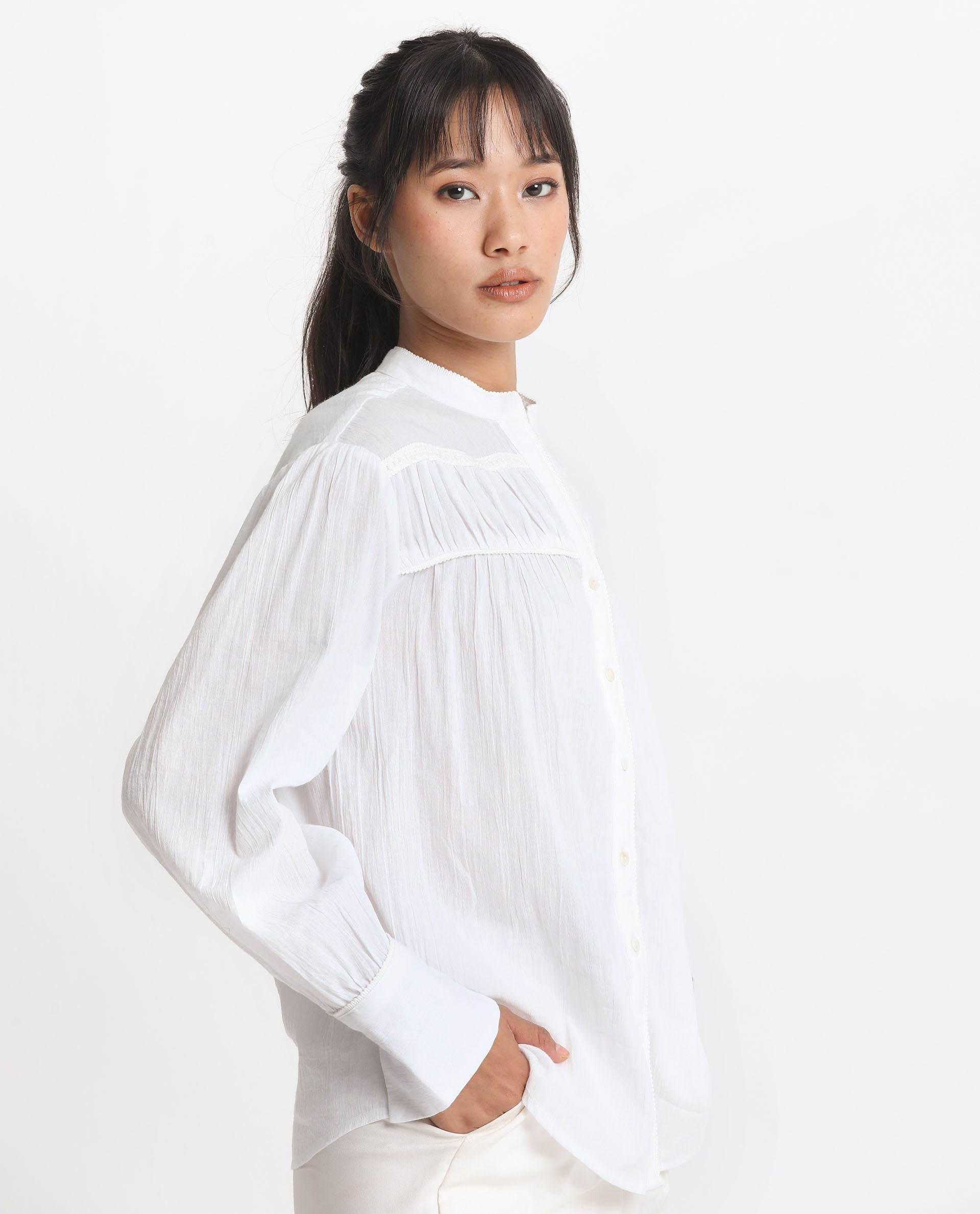 Women'S Stern White Cotton Fabric Full Sleeves Mandarin Collar Bishop Sleeve Relaxed Fit Plain Blouse Top