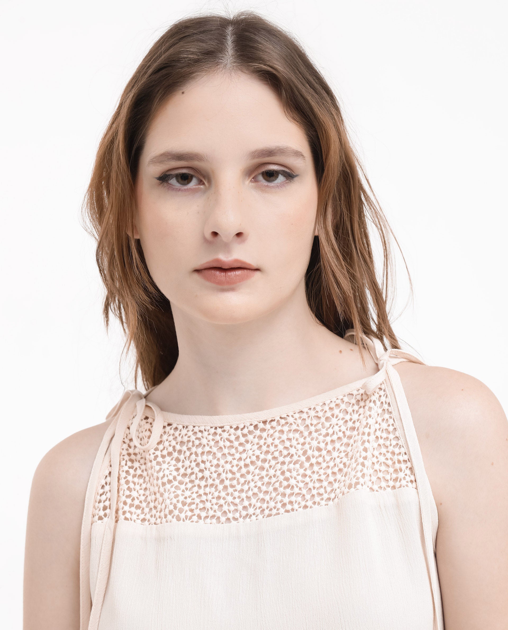 Women'S Terni Off White Elegant Lace Detail Top With Strap Tie-Up