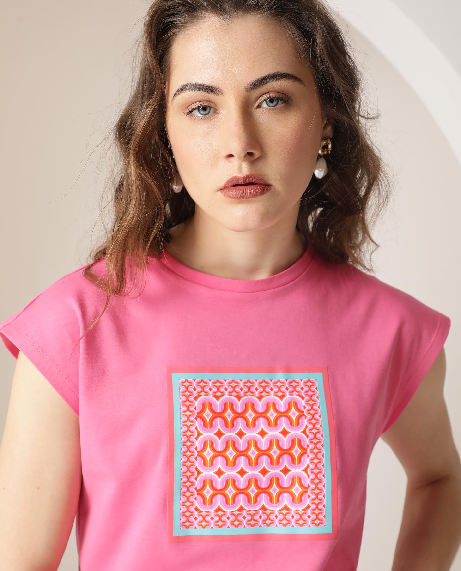 WOMEN'S DRELIA PINK T-SHIRT COTTON FABRIC CREW NECK SOLID PATTERN