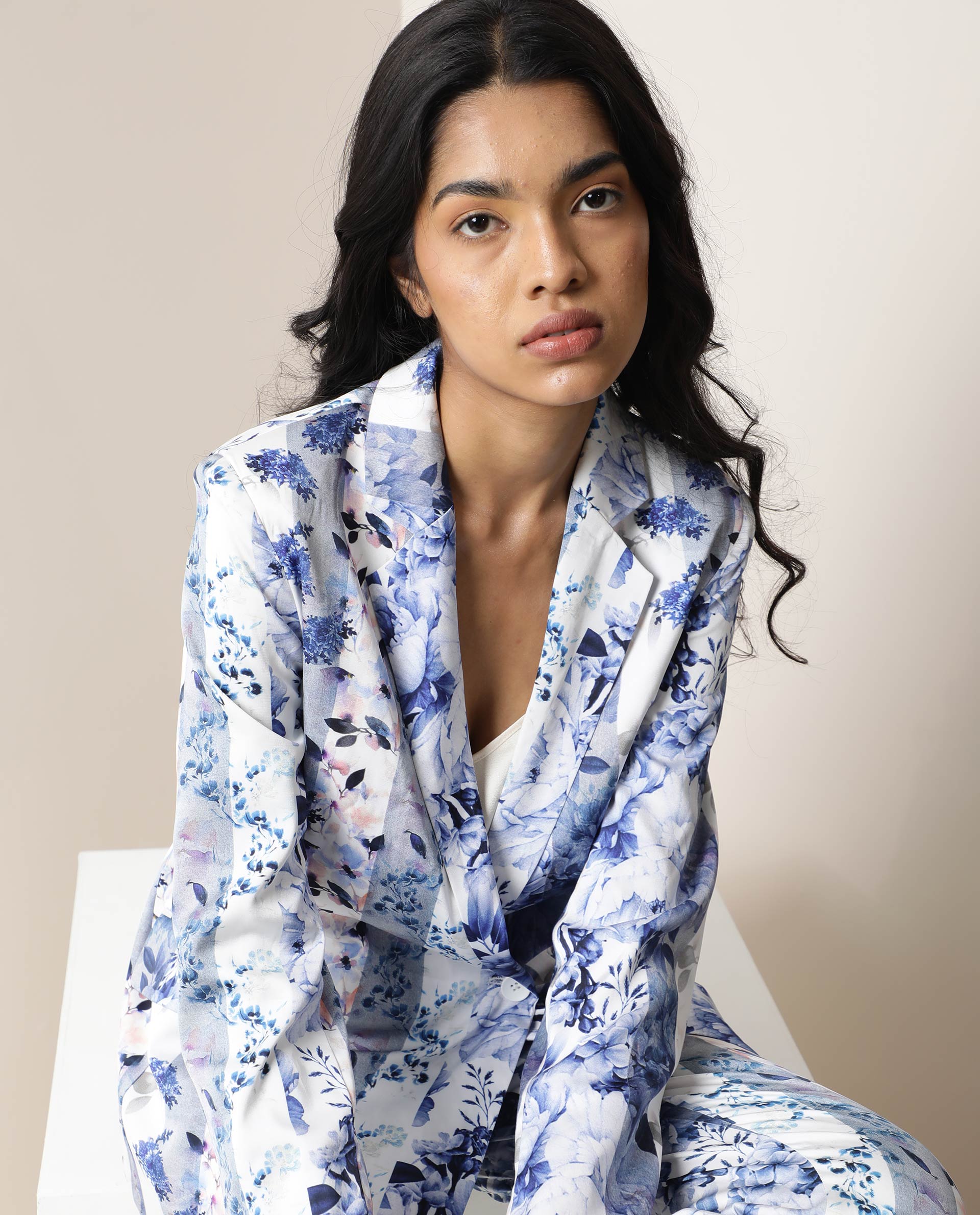 WOMEN'S SHABELLA BLUE BLAZER POLYESTER FABRIC PRINT