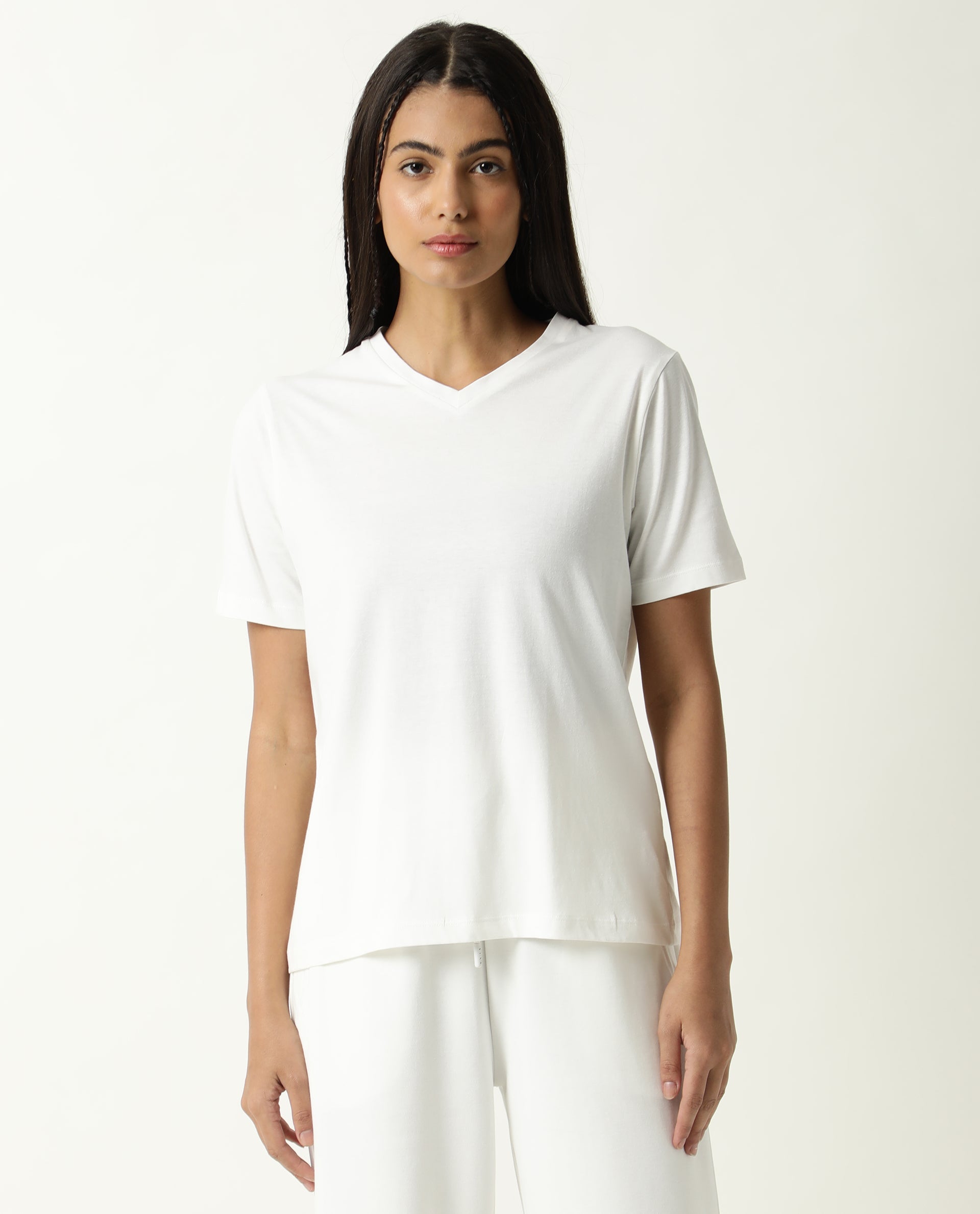 V-NECK TEE IVORY WHITE WOMEN