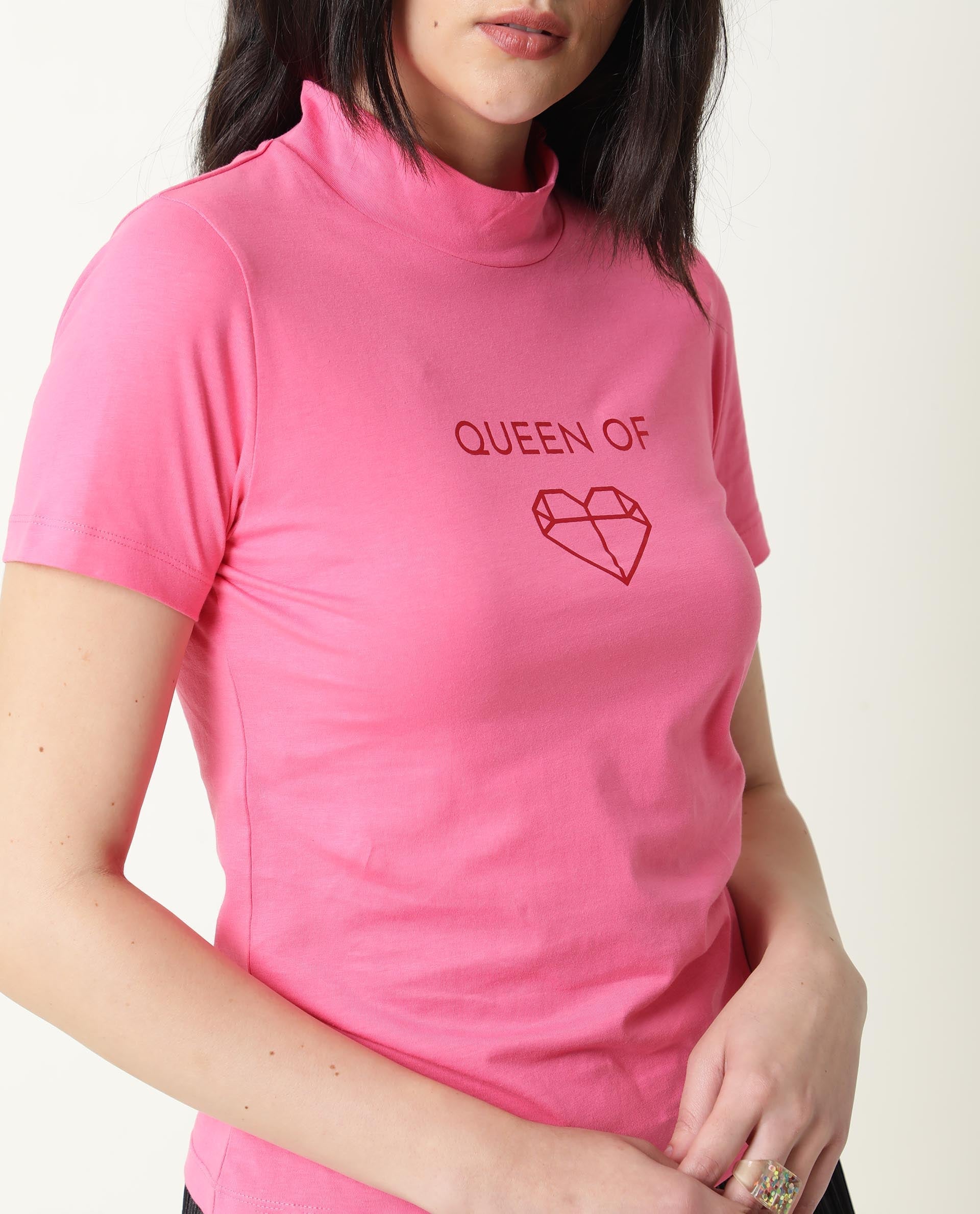 WOMENS QUEENIE PINK T-SHIRT POLYCOTTON FABRIC REGULAR FIT SHORT SLEEVES ROUND NECK