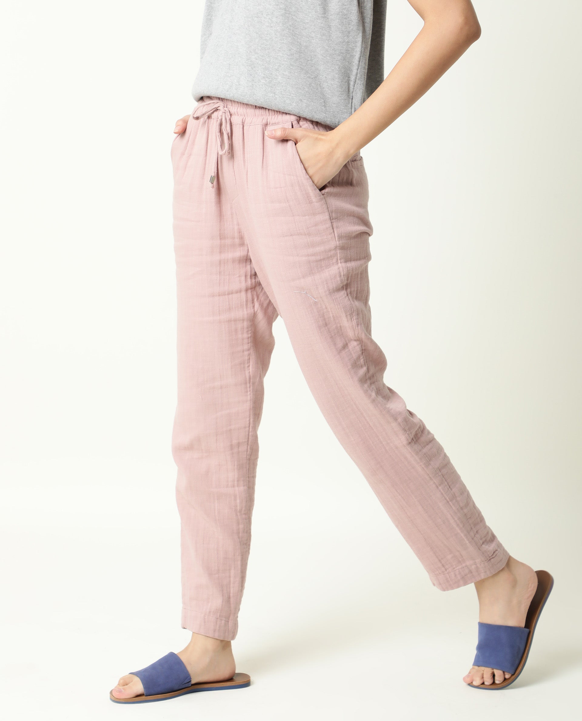 WOMENS ELO PINK TROUSER Cotton FABRIC Regular FIT Draw string CLOSURE High Rise WAIST RISE Ankle Length