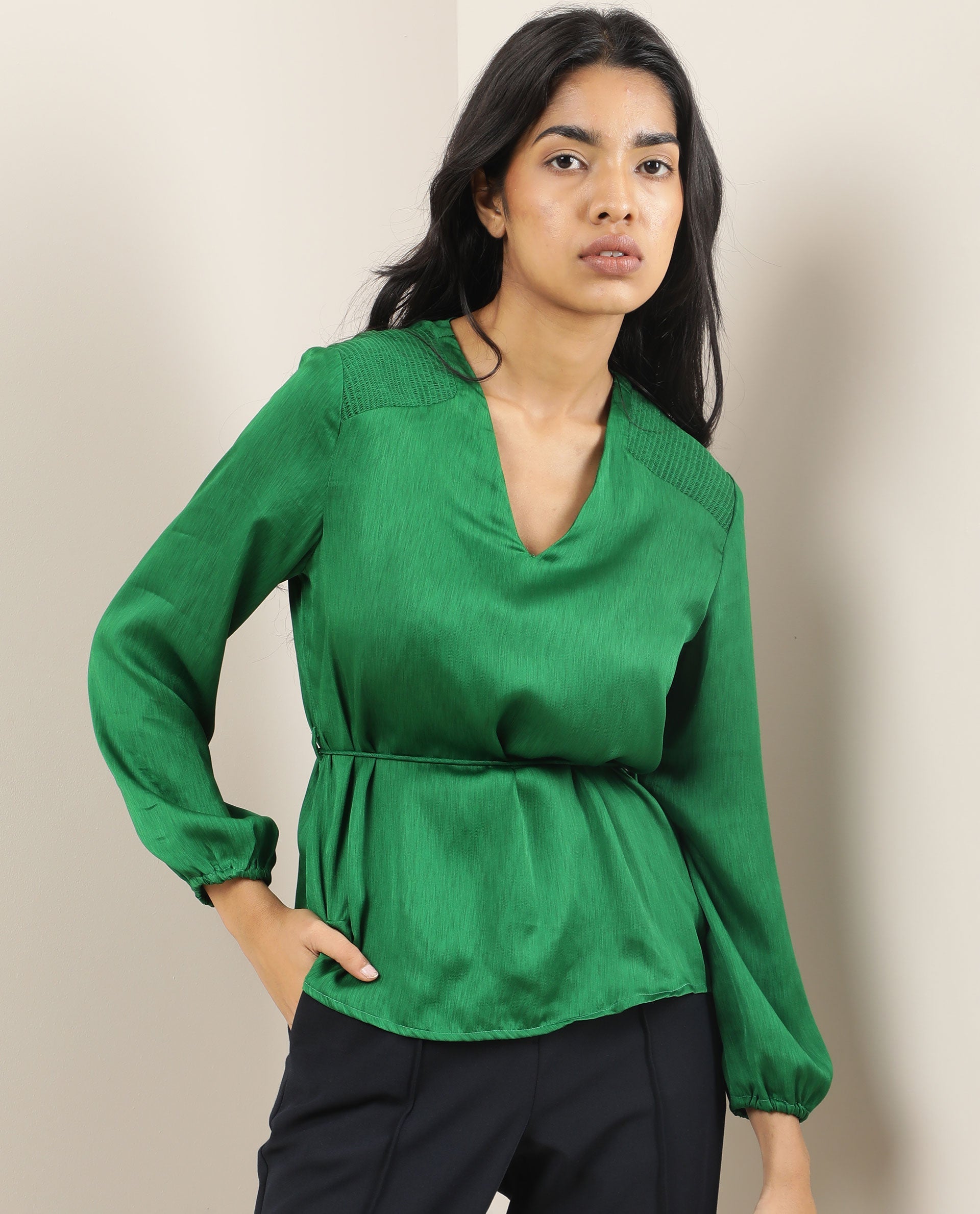 WOMENS DRONITE GREEN TOP Polyester FABRIC  Full Sleeve V Neck