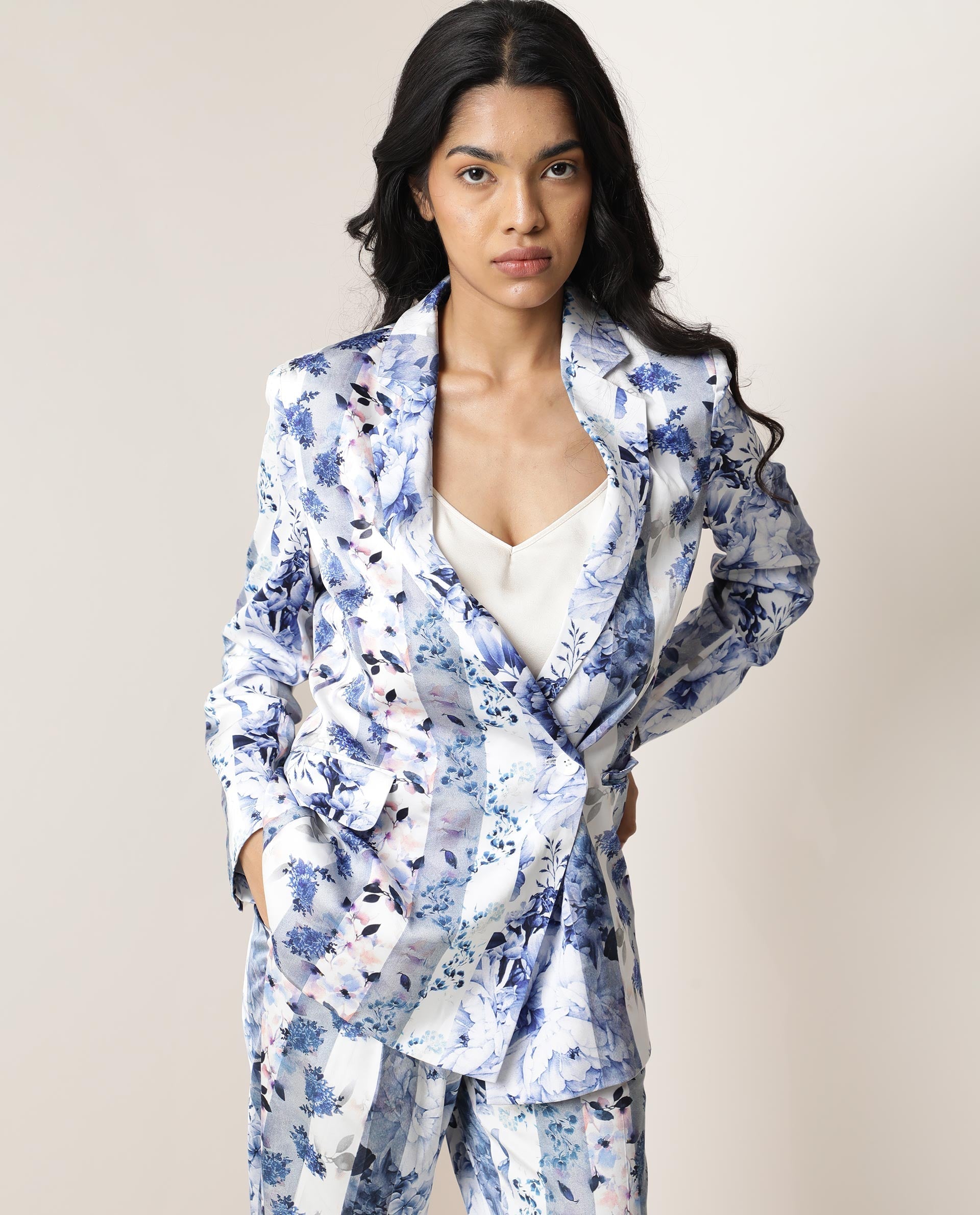 WOMEN'S SHABELLA BLUE BLAZER POLYESTER FABRIC PRINT