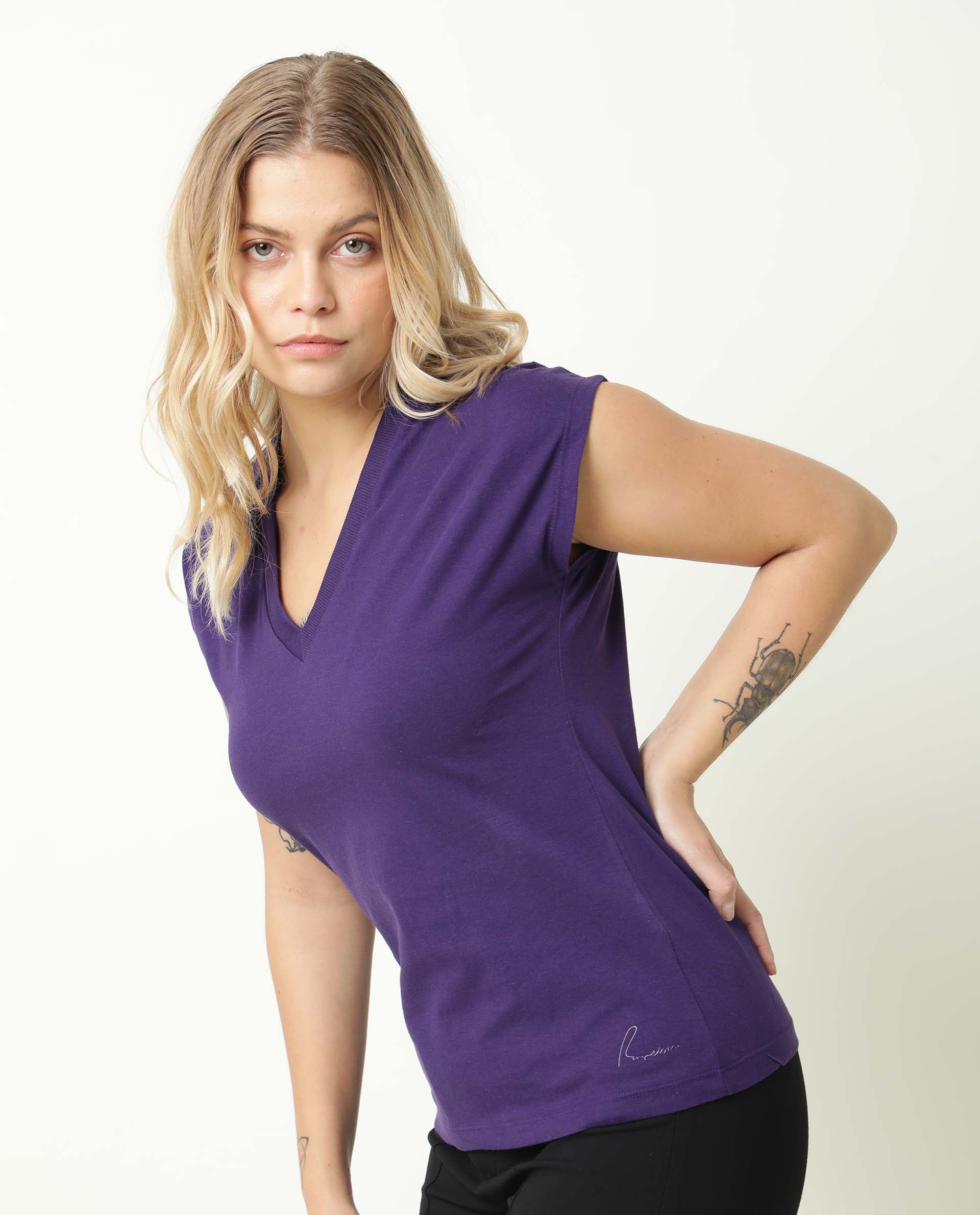 WOMENS DEBRA PURPLE T-SHIRT Cotton FABRIC Regular FIT Half Sleeve V Neck