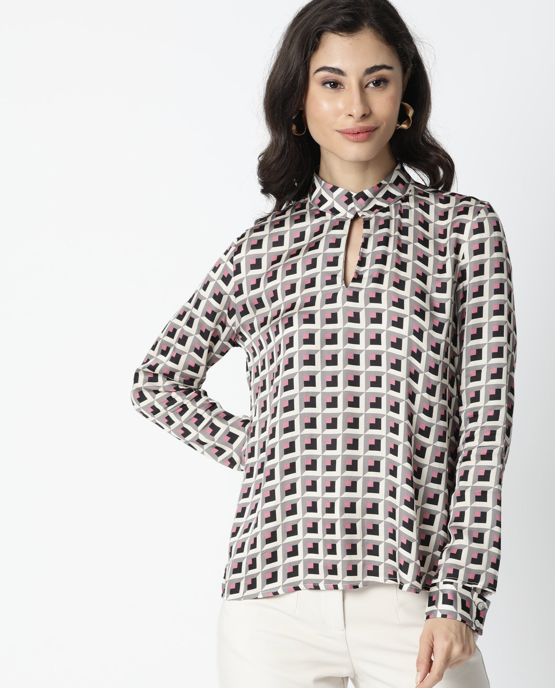 WOMENS APPAR WHITE TOP GEOMETRIC PRINTED HIGH BAND COLLAR