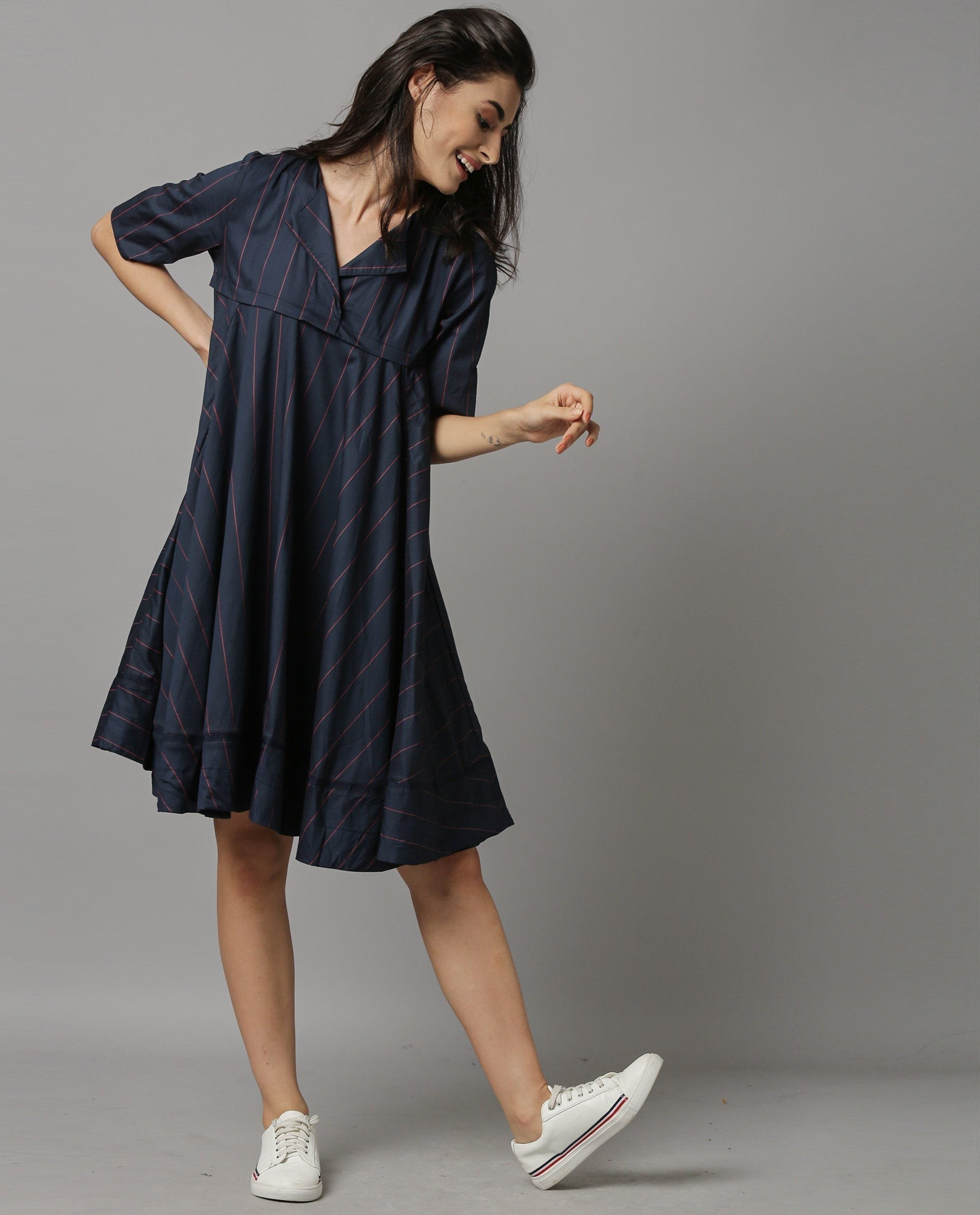 WOMEN'S 45200 NAVY DRESS SHORT SLEEVES